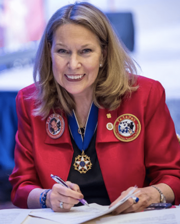 Bonnie Carroll